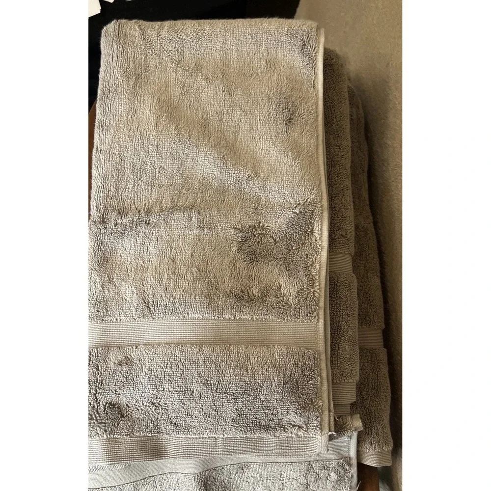 Calvin Klein Taupe 4-Piece Towel Set Bath Sheet 100% Cotton